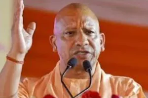 योगी सरकार की पहल:  28 जनपदों में ‘सड़क सुरक्षा मित्र’ और ‘राहवीर’ योजनाओं का विस्तार, 14 लाख का बजट स्वीकृत