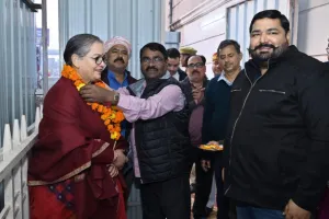  'ठंड में कोई भी खुले में न सोए'  रैन बसेरा बनेगा जरूरतमंदों का सहारा, महापौर ने किया उद्घाटन