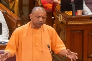 UP Assembly Winter Session : सीएम योगी ने की वंदे मातरम पर चर्चा की शुरुआत, कहा- वंदे मातरम स्वतंत्रता संग्राम की चेतना का उद्घोष