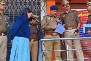 कोडीन कफ सिरप मामले में पुलिस की बड़ी कार्रवाई, शुभम जायसवाल के पिता की 28.50 करोड़ की संपत्ति सीज 
