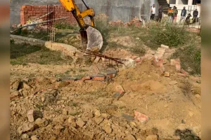 बरेली : तीन अवैध कॉलोनियों पर चला बीडीए का बुलडोजर