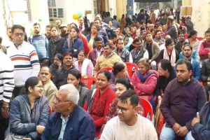 Bank Strike Today: बैंककर्मियों की हड़ताल से लखनऊ में 2500 करोड़ की क्लियरिंग प्रभावित 