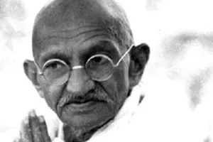 13 जनवरी : साम्प्रदायिक उन्माद के खिलाफ बापू ने शुरू किया अनशन 