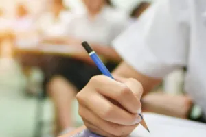 मनमानी पर उतरे प्राइवेट कॉलेज... 43 कॉलेज ने नहीं लिए प्री बोर्ड परीक्षा प्रश्न पत्र, नोटिस जारी