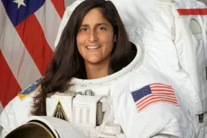 सुनीता विलियम्स ने NASA से लिया संन्यास: 27 साल की शानदार उड़ान, 608 दिन अंतरिक्ष में, भारतीय मूल की 'स्पेस हीरो' अब रिटायर्ड!