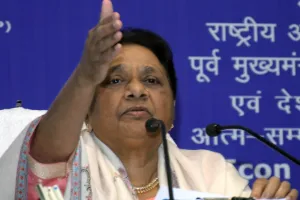 बहुजन मिशन को आगे बढ़ाना ही लक्ष्य : मायावती ने बसपा कार्यकर्ताओं से की अपील 