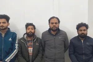 पुलिस और एनआईए अधिकारी बन डिजिटल अरेस्ट करने वाले चार गिरफ्तार, वित्त विभाग से रिटायर्ड अधिकारी से ठगे थे 54 लाख
