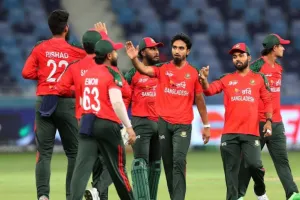 T20 वर्ल्ड कप 2026: ICC ने ठुकराई बांग्लादेश की वेन्यू शिफ्ट की मांग, कहा- भारत में खेलना होगा या पॉइंट्स गंवाने पड़ेंगे