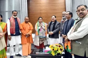 मुलायम सिंह यादव की बहू अपर्णा ने आज के दिन ही ज्वॉइन की थी भाजपा... और आज ही तलाक का ऐलान