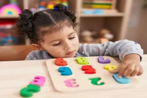 Bareilly: कक्षा एक में प्रवेश से पहले बच्चों को मिलेगी प्री प्राइमरी शिक्षा