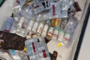 इटावा के सरकारी अस्पताल में बड़ी लापरवाही,  एक्सपायरी डेट के इंजेक्शन मिलने से हड़कंप, CMS ने दिए जांच के आदेश