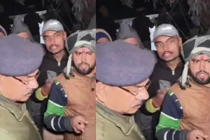 कानपुर में मंदिर के पास प्रतिबंधित पशुओं के अवशेष मिलने से बवाल,  हिंदूवादी संगठनों का प्रदर्शन, 4 पुलिसकर्मी निलंबित 