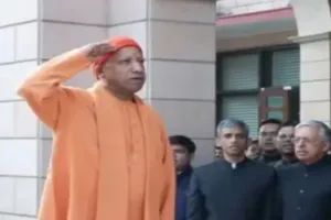 Republic Day 2026:  लखनऊ में गणतंत्र उत्सव, सीएम योगी आदित्यनाथ ने फहराया तिरंगा