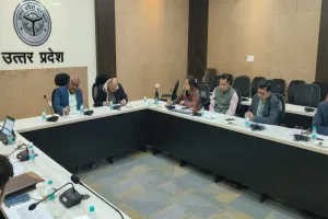 कानपुर : सीएम की ऋण योजना में भी बैंक गंभीर नहीं, डीएम नाराज