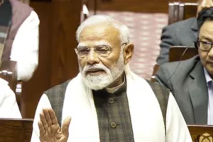 Budget Session : PM मोदी ने घुसपैठ व आर्थिक सुधारों को लेकर कांग्रेस-TMC पर बोला तीखा हमला, कहा- नौजवानों के अवसर छीन रहे घुसपैठिए