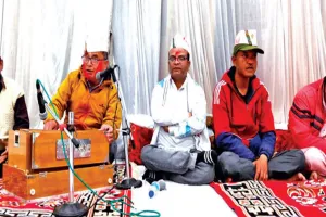 Uttrakhand:  होली के गीतों से गूंज रही पहाड़ों की रातें, छलड़ी तक रंग भरेंगे राग