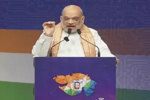 राहुल गांधी को अमित शाह ने दी चुनौती, कहा- किसी भी मंच पर बहस कर लें, किसने किया किसानों का नुकसान 