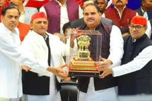 Pilibhit:  सपा में शामिल हुए पूर्व मंत्री फूल बाबू ने बढ़ाया सियासी समीकरण का रोमांच 