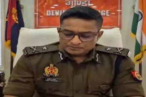 गोंडा : 1.30 लाख रुपये की वसूली में चौकी प्रभारी समेत दो सब इंस्पेक्टर निलंबित, आईजी ने की कार्रवाई