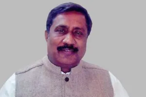 हापुड़ में पूर्व मंत्री मदन चौहान पर जानलेवा हमला... बाल-बाल बची जान, हमलावर फरार