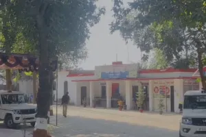 अमेठी में एंटी करप्शन टीम की बड़ी कार्रवाई: सड़क हादसे की जांच के नाम पर रिश्वत लेते SI गिरफ्तार