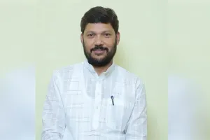 Bareilly: सांसद नीरज मौर्य का संसद में गरजे...कहा-वॉइस कॉल और एमएमएस से नहीं चलता डिजिटल भारत