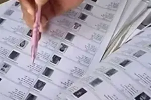 Bareilly: एसआईआर...समय सीमा बढ़ने से मतदाताओं को राहत