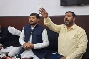 Bareilly: सपा सांसद नीरज मौर्य बोले...आम लोगों के मुद्दों पर प्रदेश की सरकार गंभीर नहीं