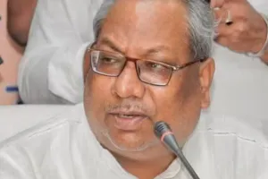  मत्स्य योजनाओं में गड़बड़ी पर बड़ा एक्शन, कानपुर मंडल का स्टाफ मुख्यालय अटैच