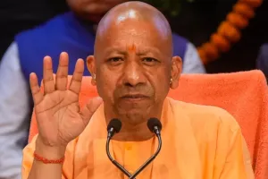 लखनऊ :  जनता दर्शन में बोले सीएम योगी... बर्दाश्त नहीं अवैध कब्जा, दोषियों पर जारी रहेगी कड़ी कार्रवाई