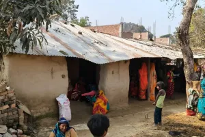  बाराबंकी में बुजुर्ग दंपत्ति ने खाया जहर,  हालत गंभीर होने के चलते जिला अस्पताल रेफर, पति की मौत