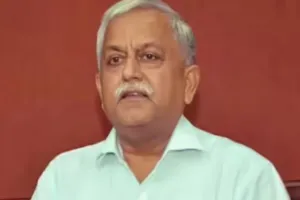 UP : अवनीश अवस्थी का कार्यकाल बढ़ा