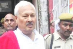 जौनपुर जेल में अचानक बिगड़ी पूर्व सांसद उमाकांत यादव की तबीयत, बीएचयू रेफर