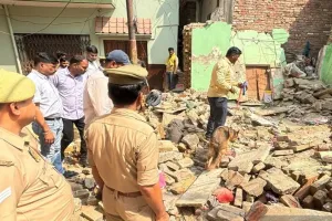 वाराणसी के मंडुआडीह में तेज धमाके से गिरा मकान, दो की मौत व दो गंभीर 