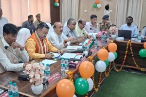 बाराबंकी : चोरी रोकने के लिए हो नियमित छापेमारी, शिकायतों का हो निस्तारण