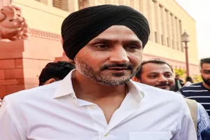 बजट सत्र : राज्यसभा में हरभजन सिंह बोले- सोशल मीडिया की अश्लीलता से किशोरों का भविष्य खतरे में.... 