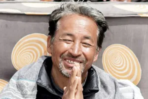 केंद्र सरकार का बड़ा फैसला : तत्काल प्रभाव से रद्द की सोनम वांगचुक की हिरासत, NSA के तहत किया गया था गिरफ्तार