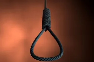 Uttrakhand: पोते को स्कूल छोड़ने गई दादी, दादा ने लगा ली फांसी