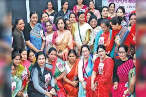 Uttrakhand: महिलाओं ने साड़ी में लगायी रेस, नारी शक्ति और सक्रियता का दिया संदेश