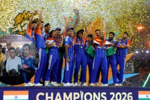 T20 World Cup 2026 में जीत के बाद वर्ल्ड कप ट्रॉफी लेकर टीम इंडिया पहुंची हनुमान मंदिर, जताया भगवान का आभार 