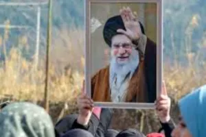 Iran-Israel War:ईरान-इराक सीमा खुलते ही सस्ते सामान, इंटरनेट और काम की तलाश में इराक पहुंचे दर्जनों ईरानी 