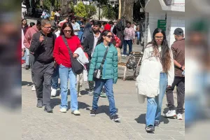 Uttrakhand: वीकेंड पर सरोवर नगरी हुई गुलजार...होटलों के कमरे पूरी तरह रहे फुल