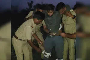 Bareilly : तीसरे दिन भी गौतस्करों पर एक्शन जारी...25 हजार का इनामिया मुठभेड़ में घायल