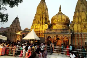 काशी विश्वनाथ धाम:  दर्शन के नाम पर पैसा वसूलने वालों पर कार्रवाई, दशाश्वमेध पुलिस ने किया 9 लोगों को गिरफ्तार 