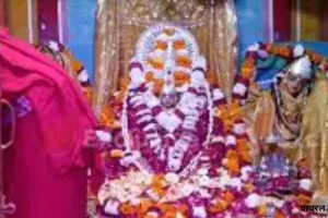  चैत्र नवरात्रि पर मंदिरों में श्रद्धालुओं की लंबी कतारें, स्कंदमाता के दर्शनों के लिए हरिद्वार में उमड़ा सैलाब 