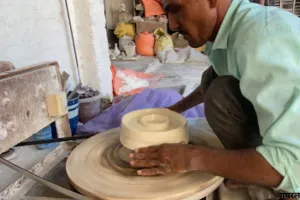 ईरान इजराइल युद्ध की आंच में तपा संगमरमर हथकरघा उद्योग: एक्सपोर्ट-इंपोर्ट पर संकट के बादल, थम सकती है ऑर्डर्स की रफ्तार   