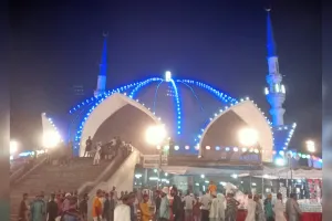 Bareilly : परचम कुशाई के साथ उर्से ताजुश्शरिया का आगाज, कुल में उमड़ेगा जनसैलाब