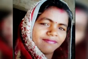शाहजहांपुर : फावड़े से गला काटकर पत्नी की हत्या, पति गिरफ्तार