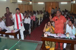 Bareilly: निगम की बोर्ड बैठक में निर्माण से जुड़े टेंडरों पर बखेड़ा, विकास से ज्यादा भ्रष्टाचार खी गूंज