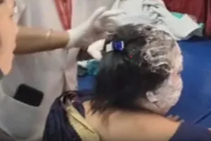 बहराइच : पुतला दहन के दौरान आग में खुद भी झुलस गईं पूर्व मंत्री अनुपमा जायसवाल, अस्पताल में भर्ती